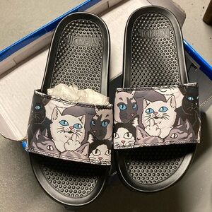Ripndip Slides Cat Sandals Women’s Size 7 NIB